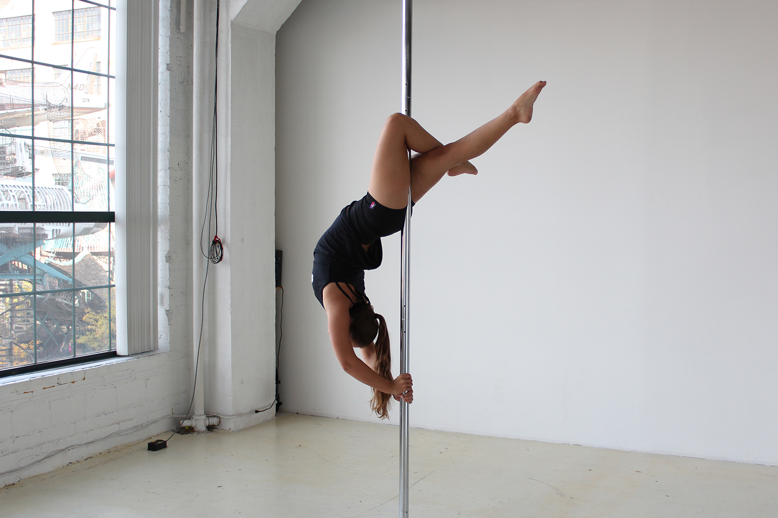 OnlinePoleStudio before image